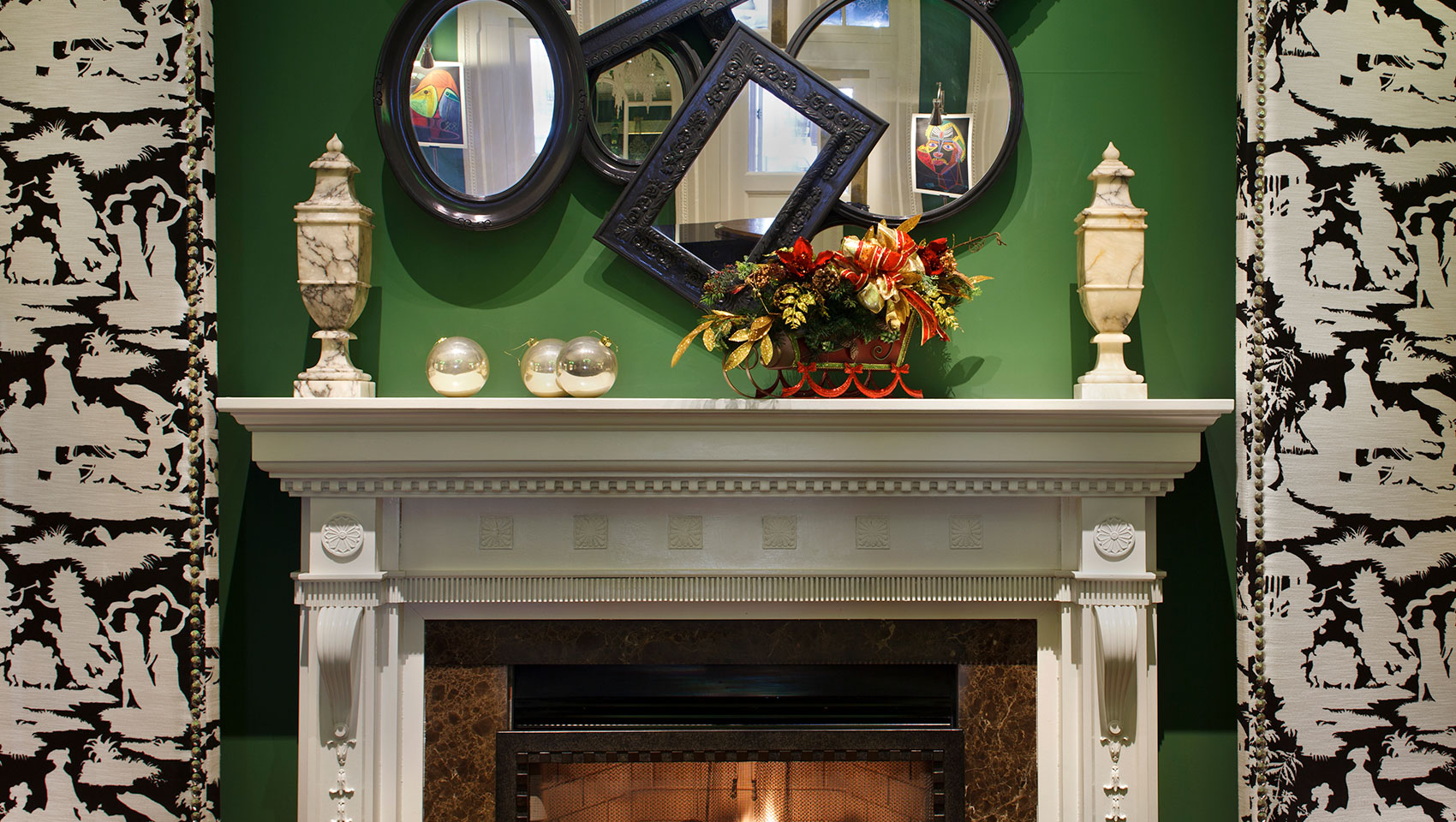 hotel monaco dc holiday fireplace