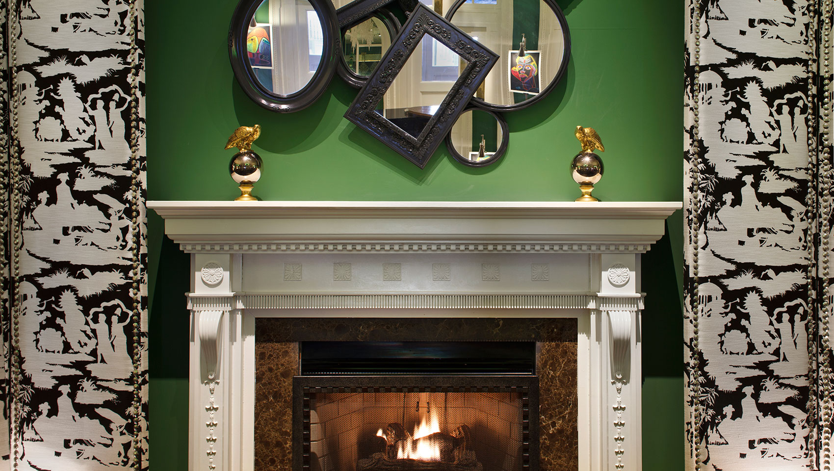 hotel monaco dc holiday fireplace